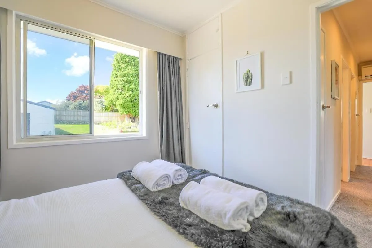 Holiday home Sunny Inn Tawavale Rotorua